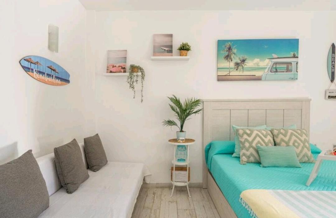 El Estudio De La Playa Benalbeach Holidays Deluxe Benalmádena Exterior foto
