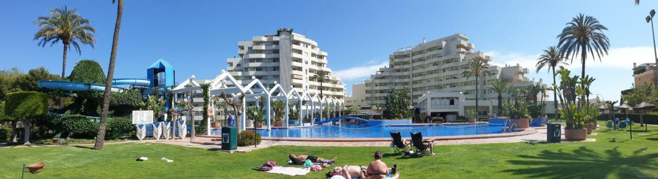 El Estudio De La Playa Benalbeach Holidays Deluxe Benalmádena Exterior foto